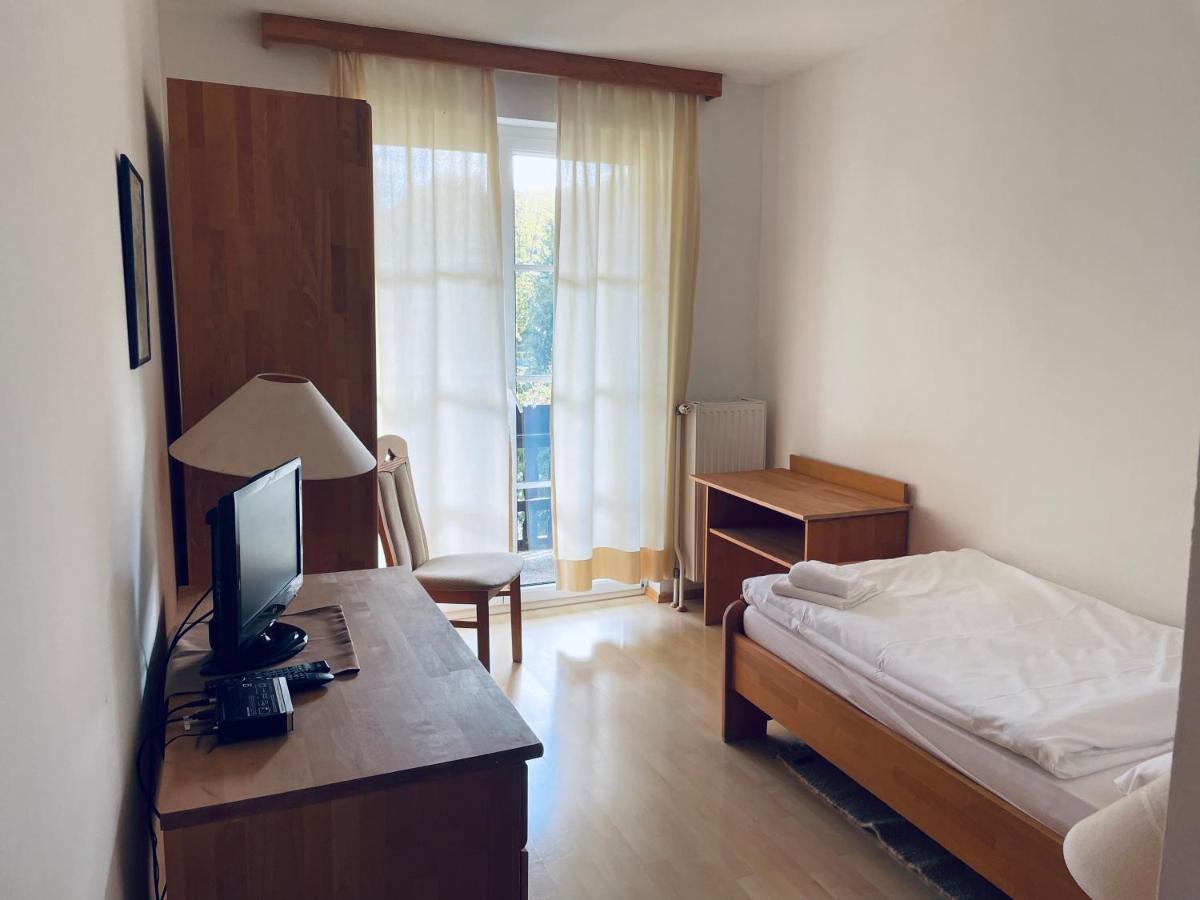 Stiftstaverne Klein Mariazell Exteriör bild