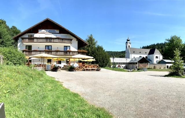 Stiftstaverne Klein Mariazell Exteriör bild